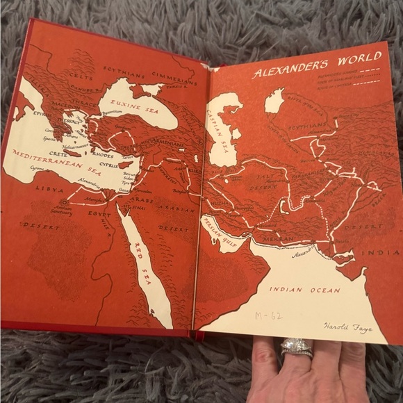 VINTAGE 2 Books Bundle 2 HardBack Confessions St. Augustine, Alexander Macedon - Picture 10 of 17